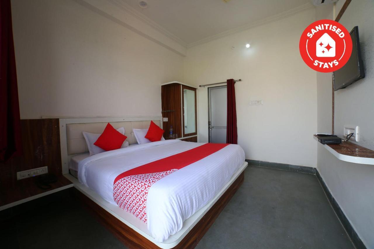 Oyo 37077 Hotel Rawat Аджмер Екстериор снимка